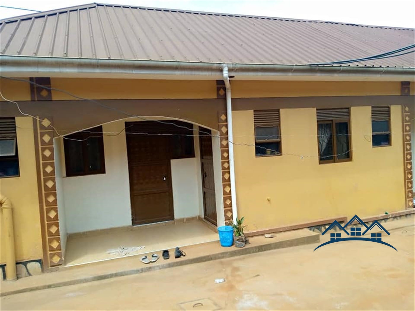 Semi Detached for rent in Buto Wakiso
