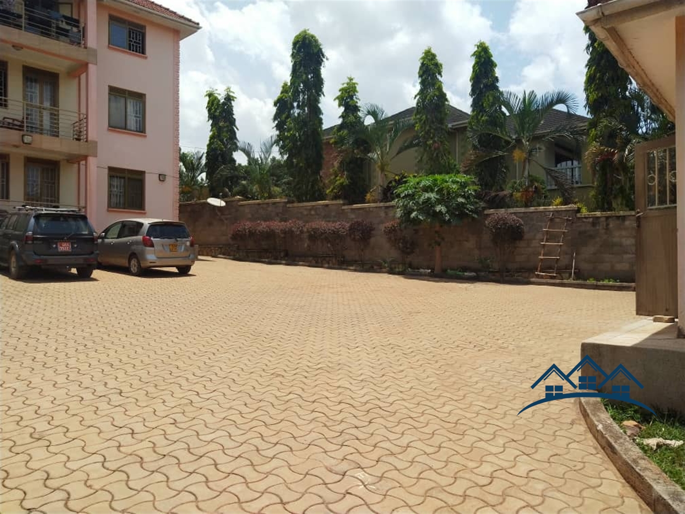 Apartment for sale in Kiwaatule Wakiso