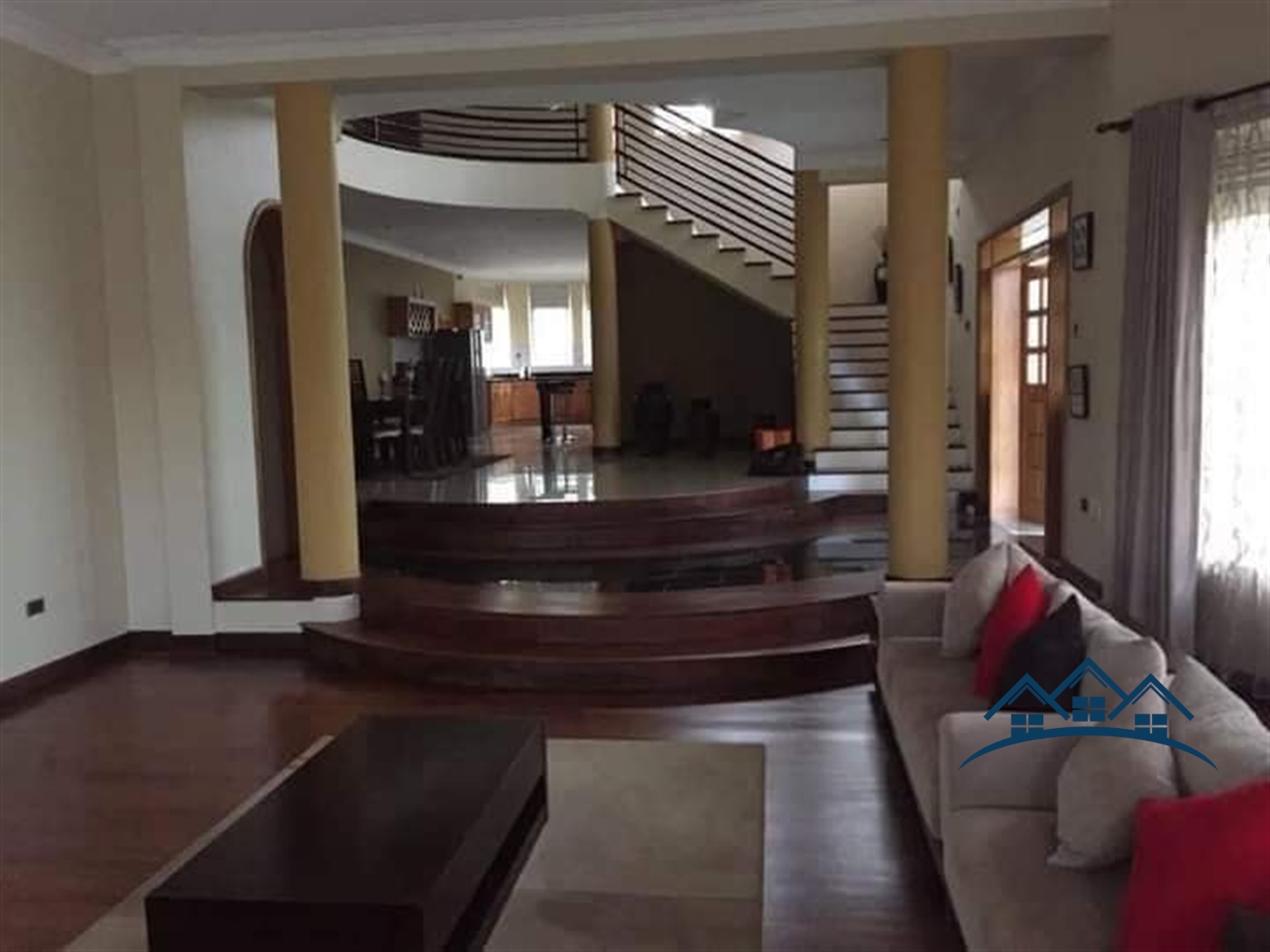 Storeyed house for sale in Kansanga Wakiso