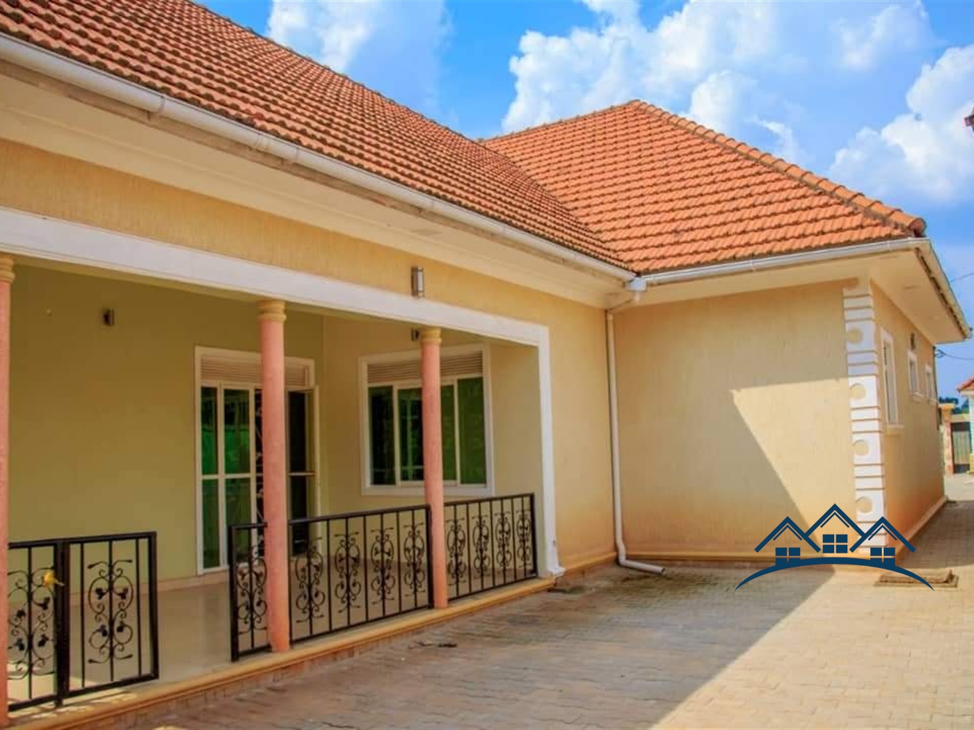 Bungalow for sale in Kulambilo Wakiso