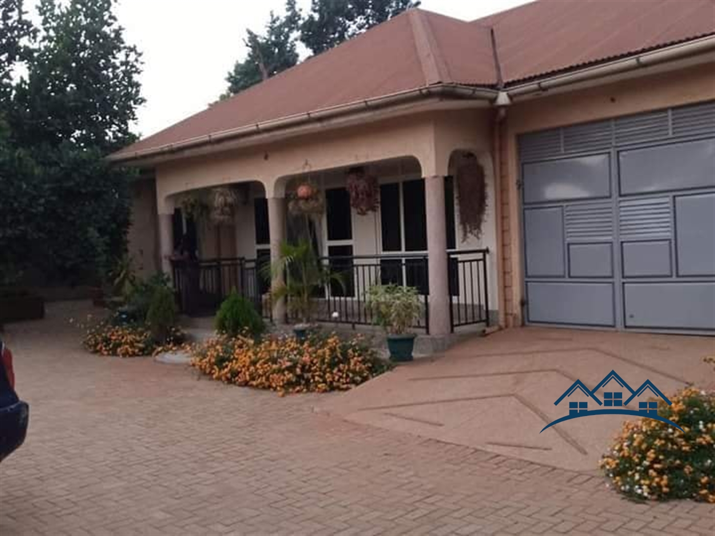 Bungalow for sale in Kyanja Wakiso