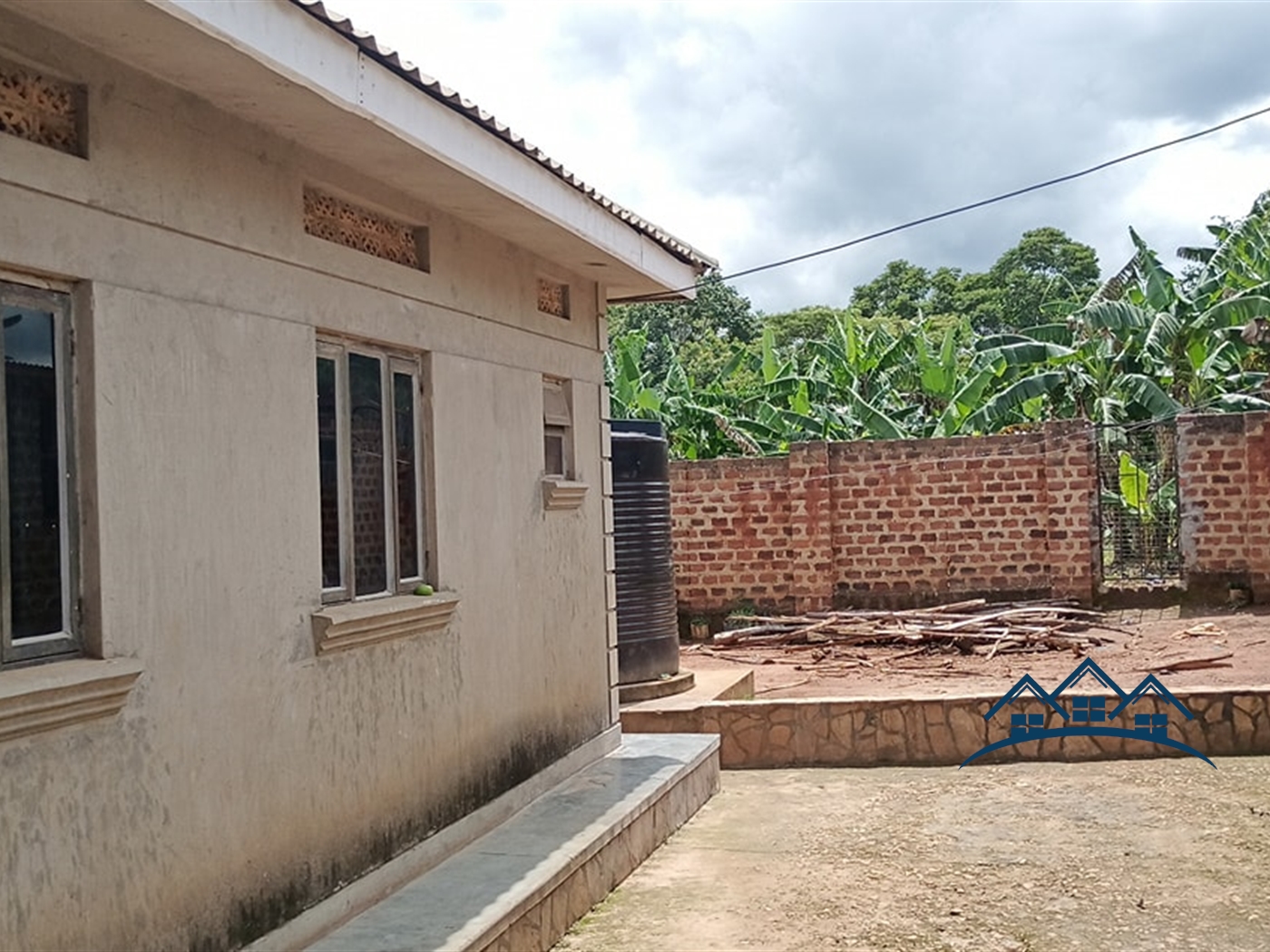 Bungalow for sale in Ddundu Wakiso