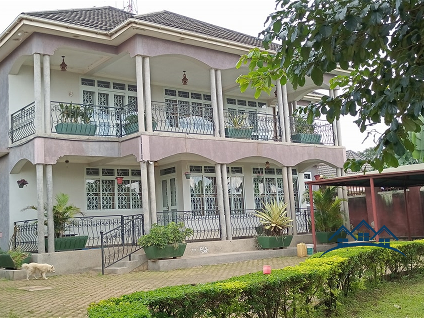 Storeyed house for sale in Zana Wakiso