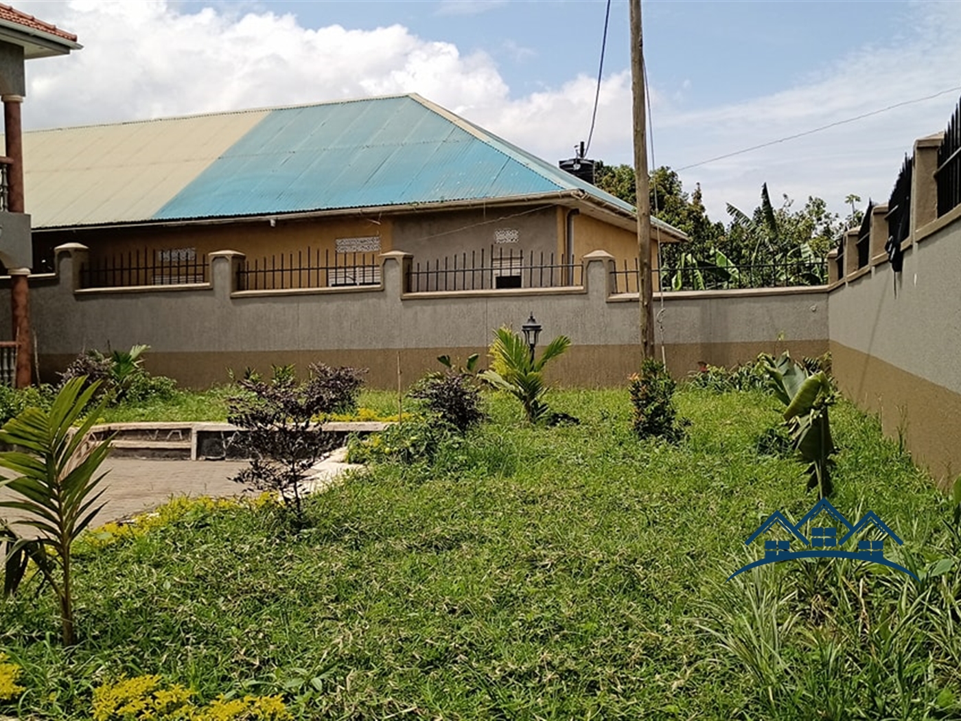 Storeyed house for sale in Buto Wakiso