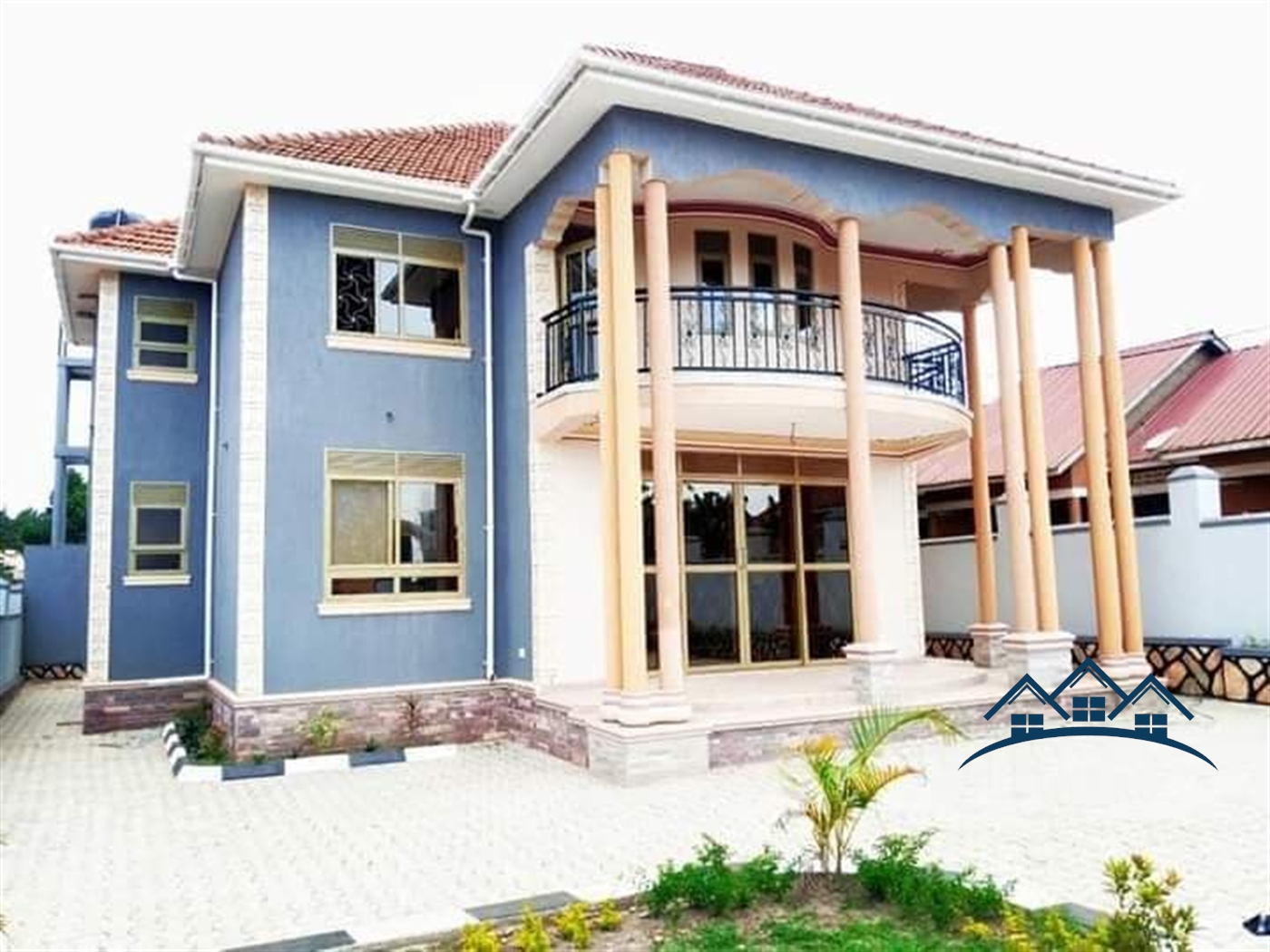 Storeyed house for sale in Tula Wakiso