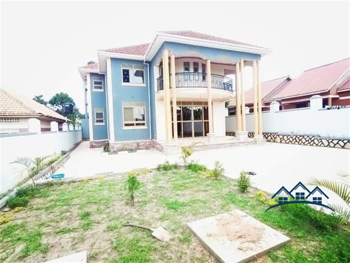 Storeyed house for sale in Tula Wakiso