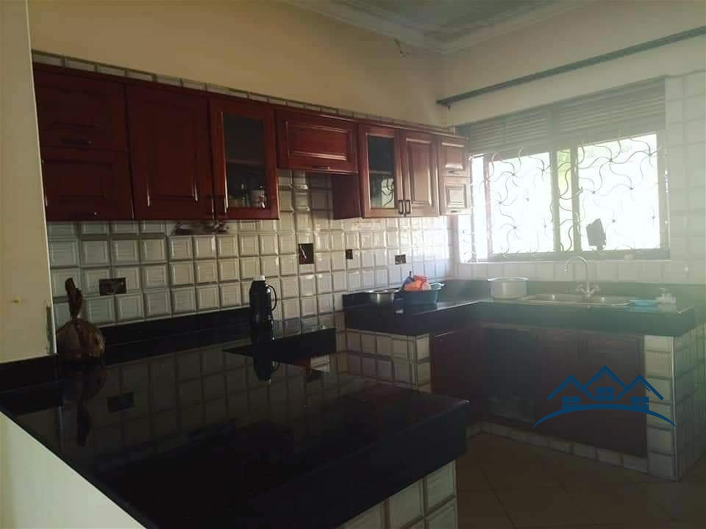 Bungalow for sale in Kawuku Wakiso