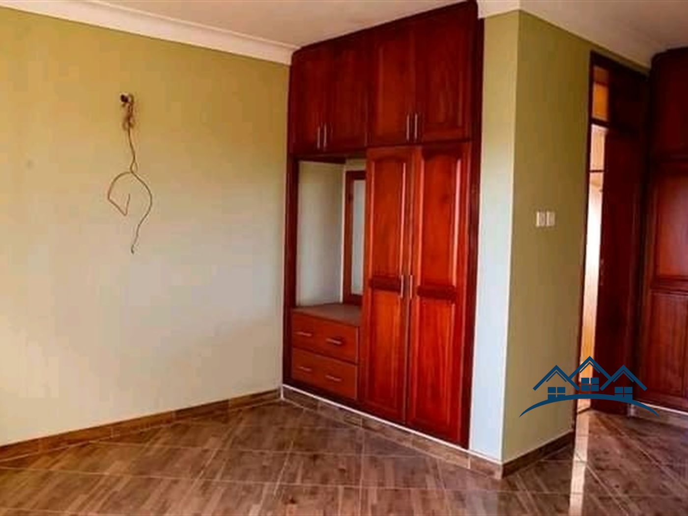 Storeyed house for sale in Kizungu Wakiso