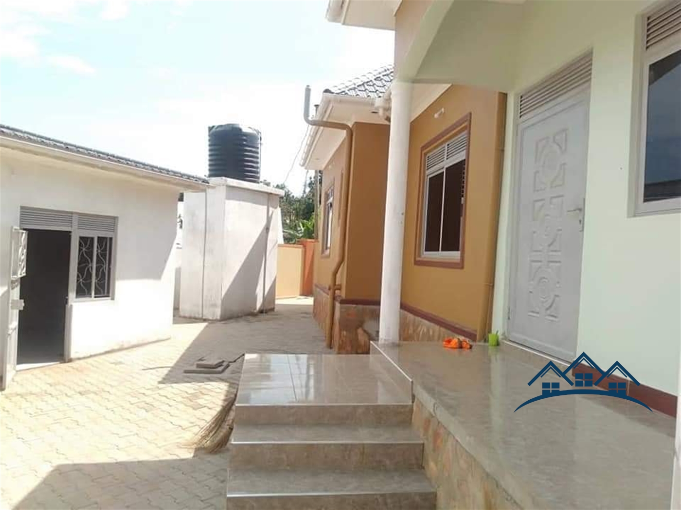 Bungalow for sale in Bwebajja Wakiso