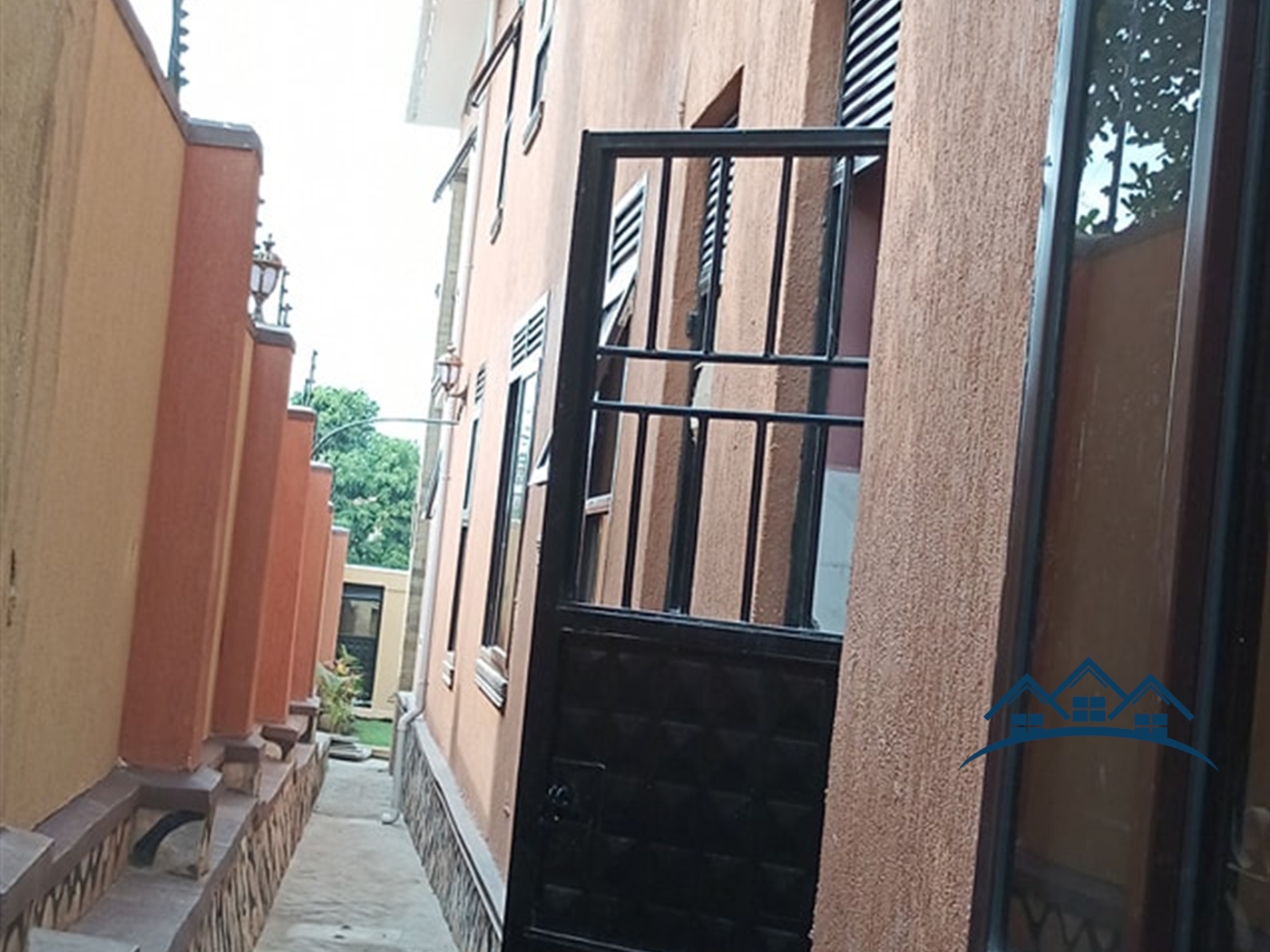 Storeyed house for sale in Kiwaatule Kampala