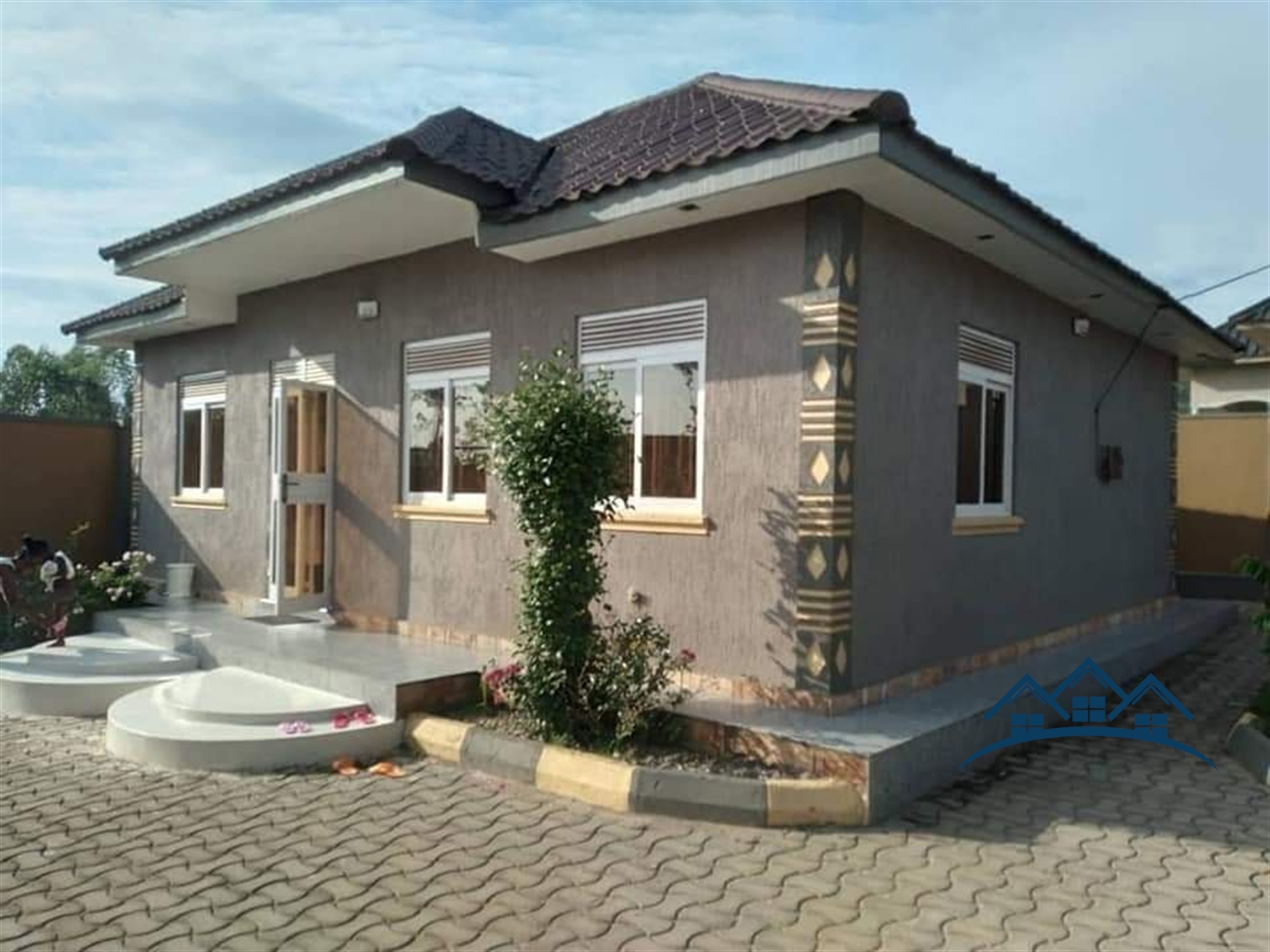 Bungalow for sale in Kimwanyi Wakiso