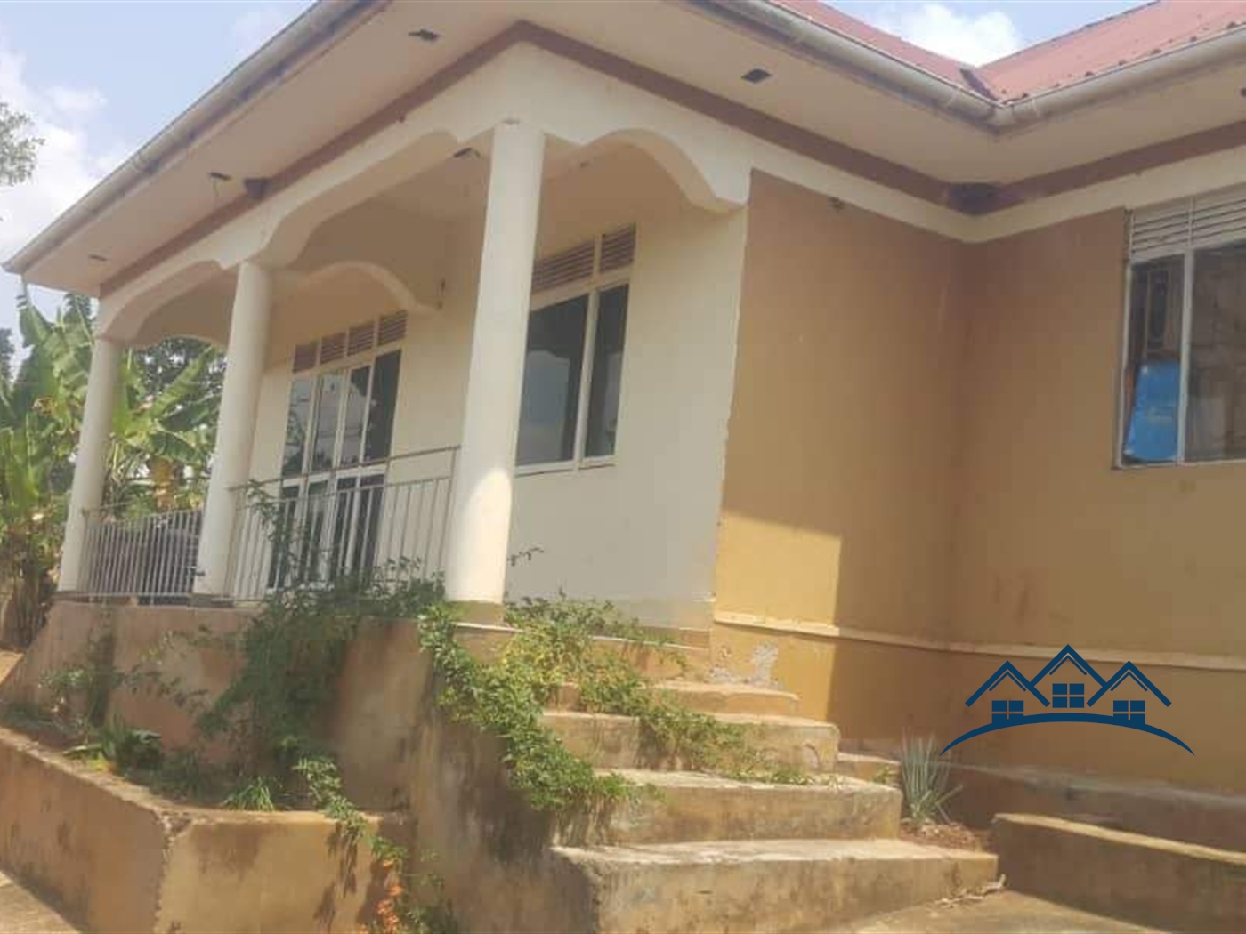 Bungalow for sale in Katente Mpigi