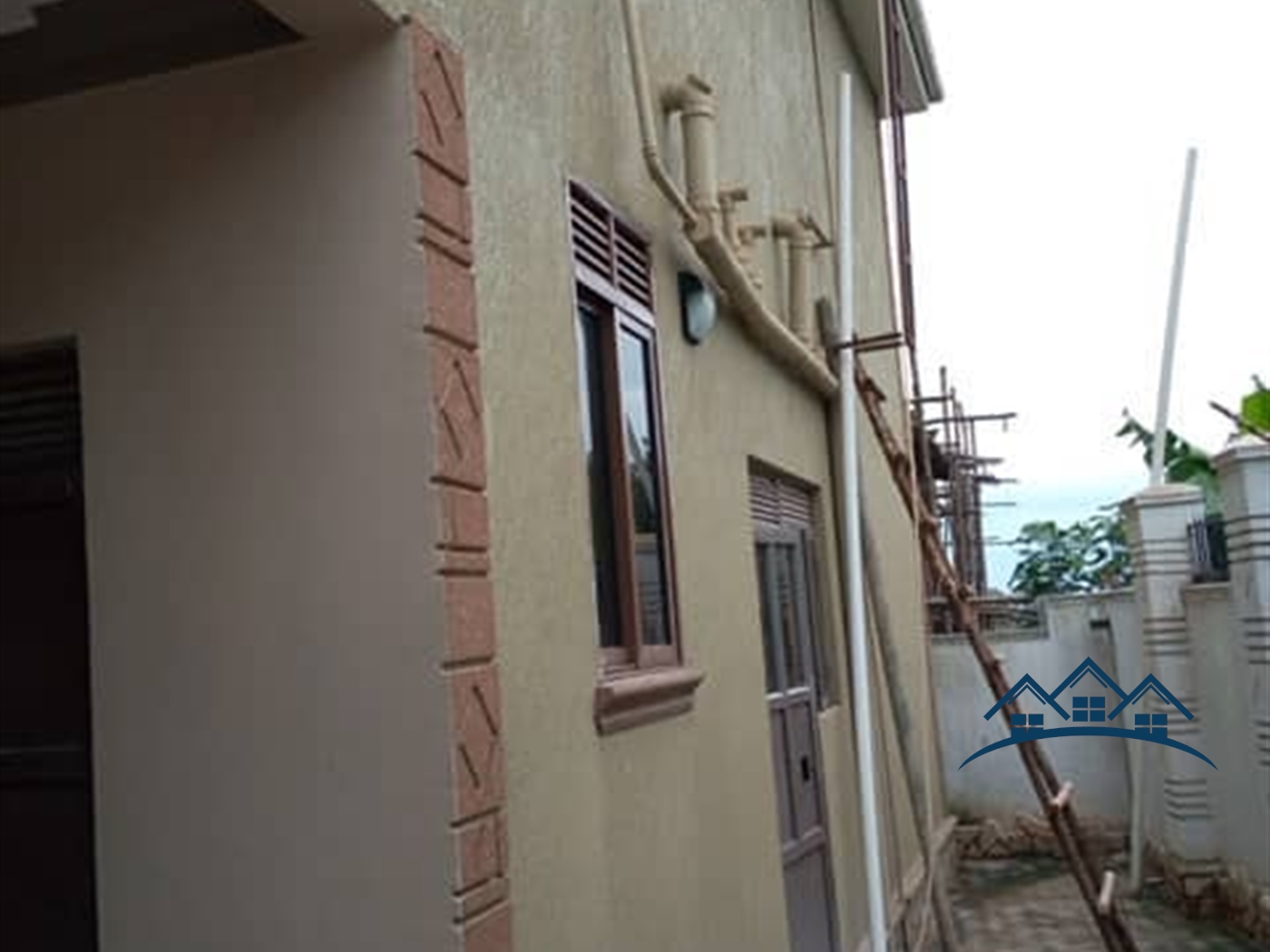 Storeyed house for sale in Munyonyo Wakiso