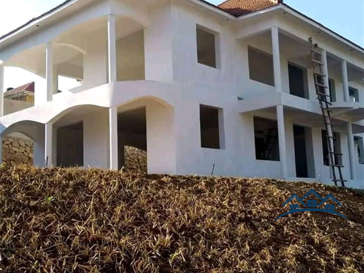 Shell House for sale in Komamboga Wakiso