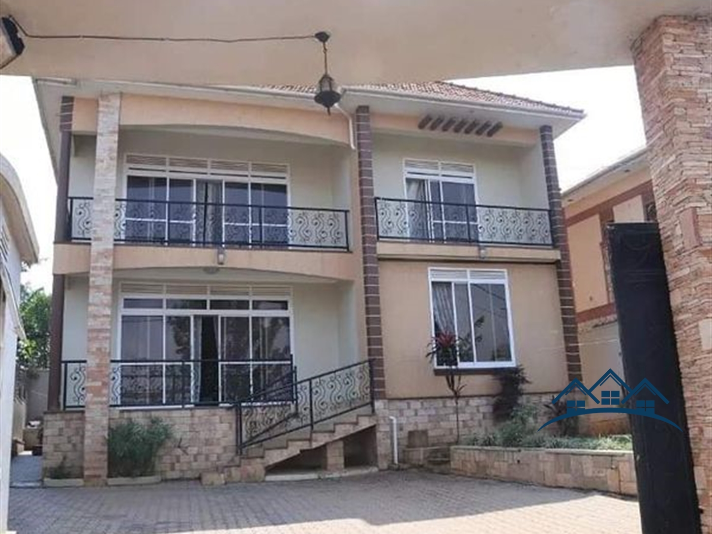 Storeyed house for sale in Naalya Wakiso