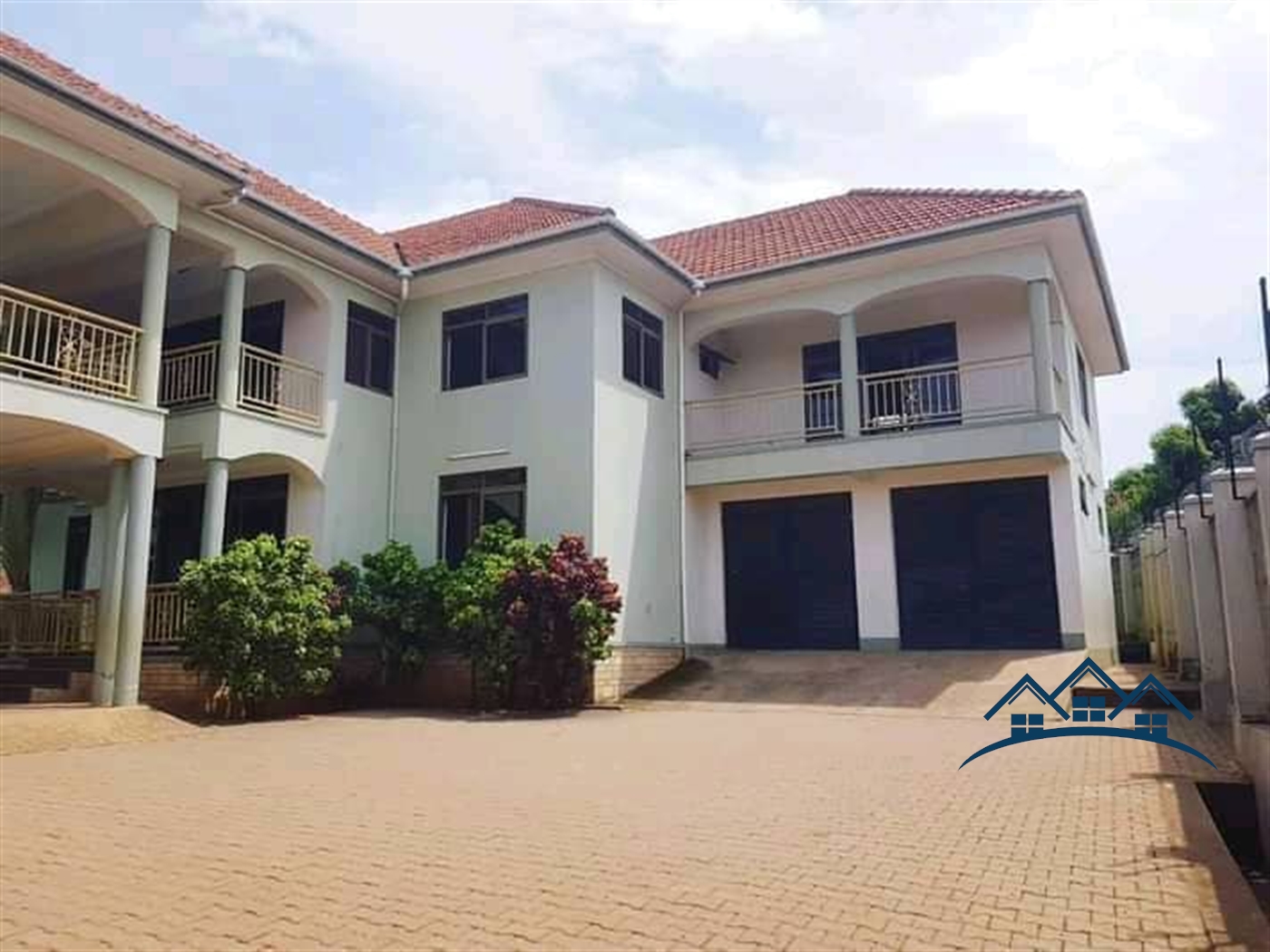 Storeyed house for sale in Muyenga Kampala