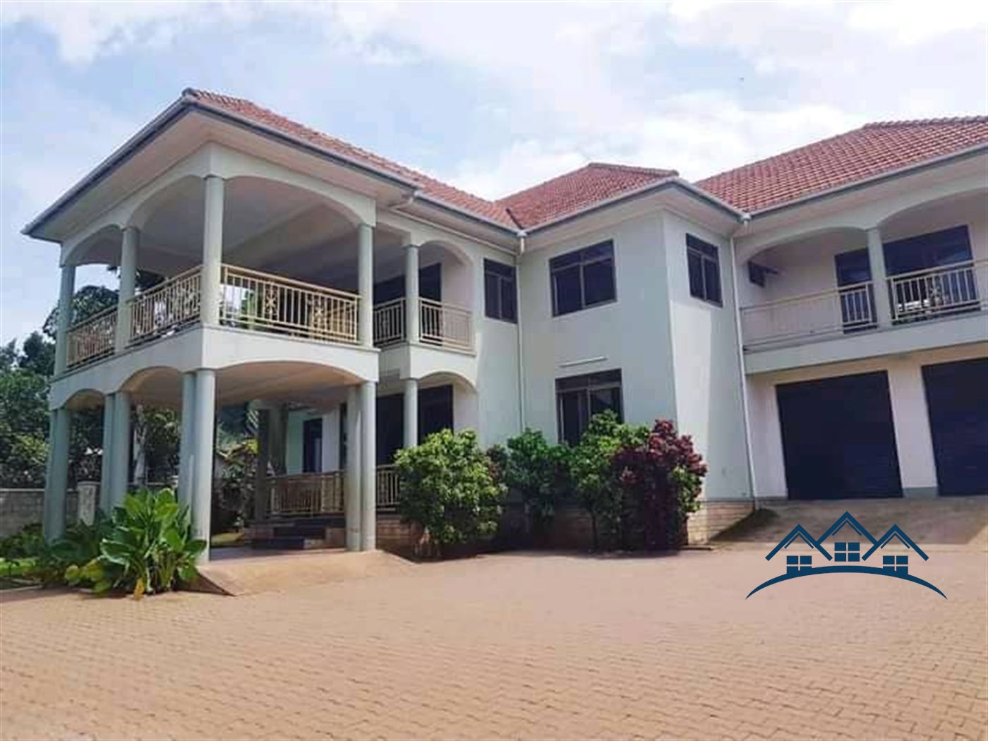 Storeyed house for sale in Muyenga Kampala