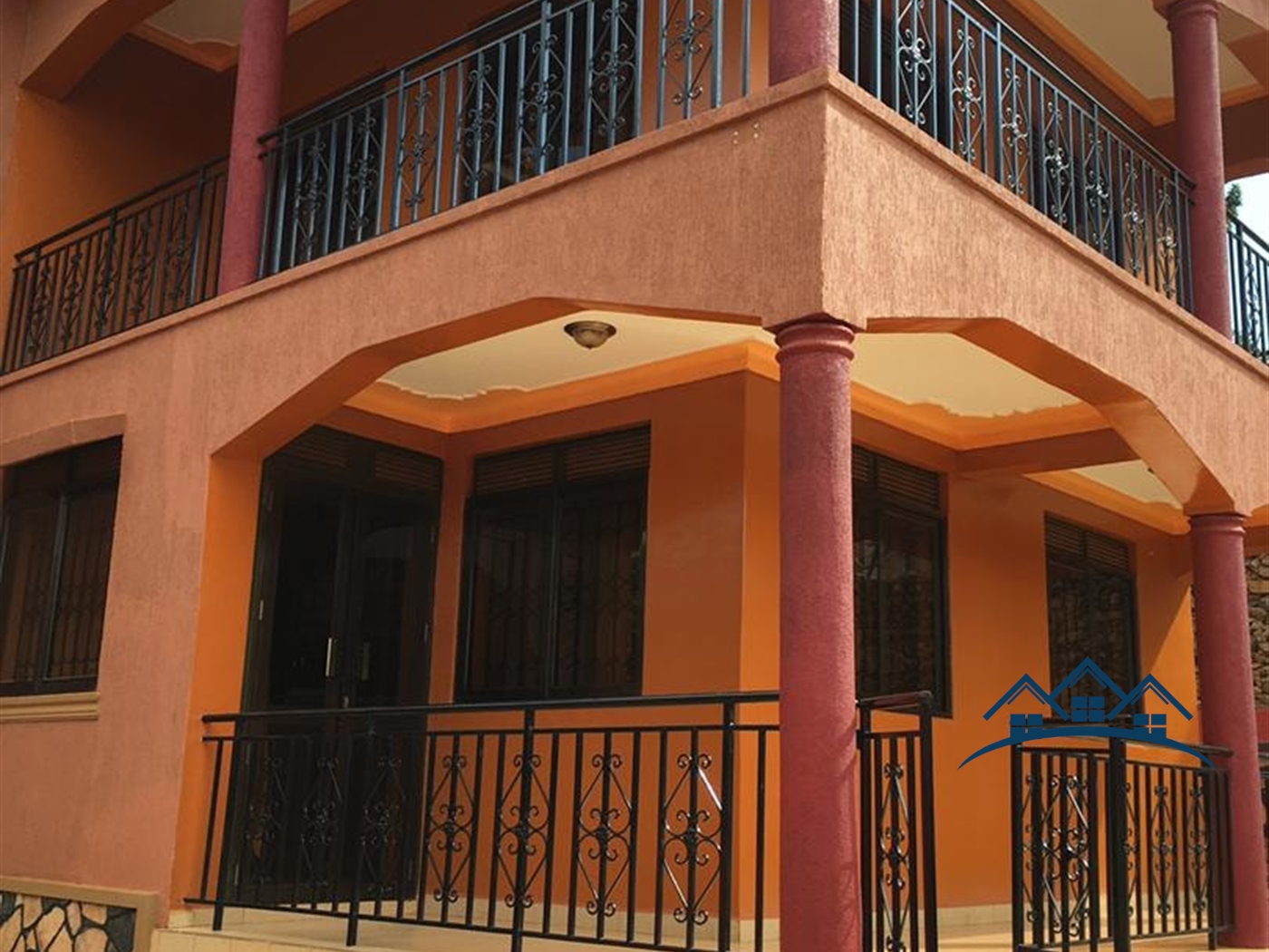 Storeyed house for sale in Seguku Wakiso