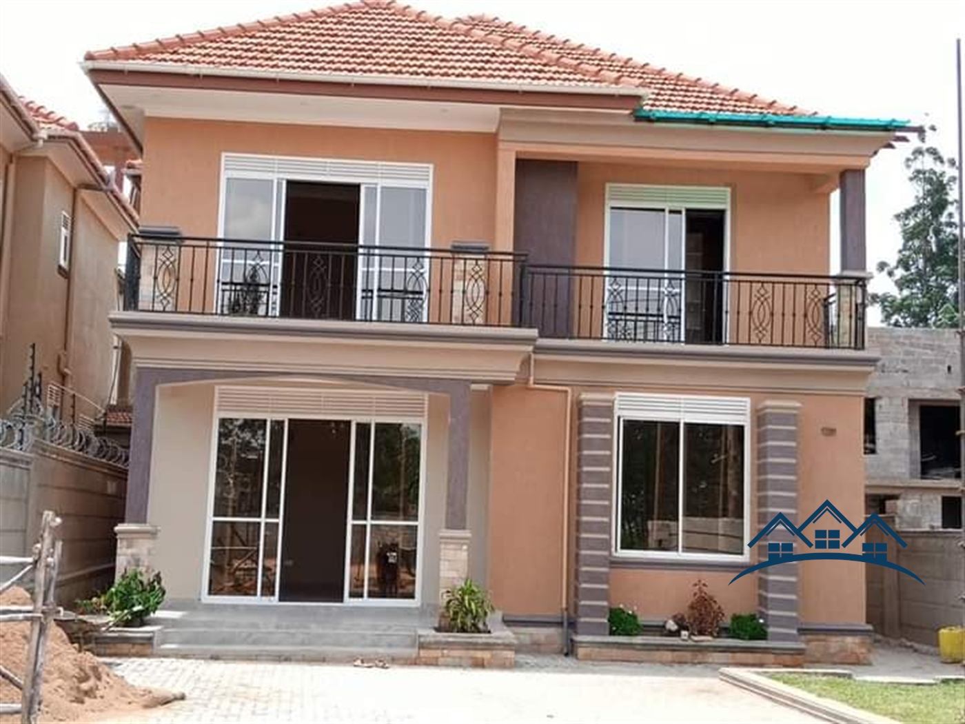 Storeyed house for sale in Kira Wakiso