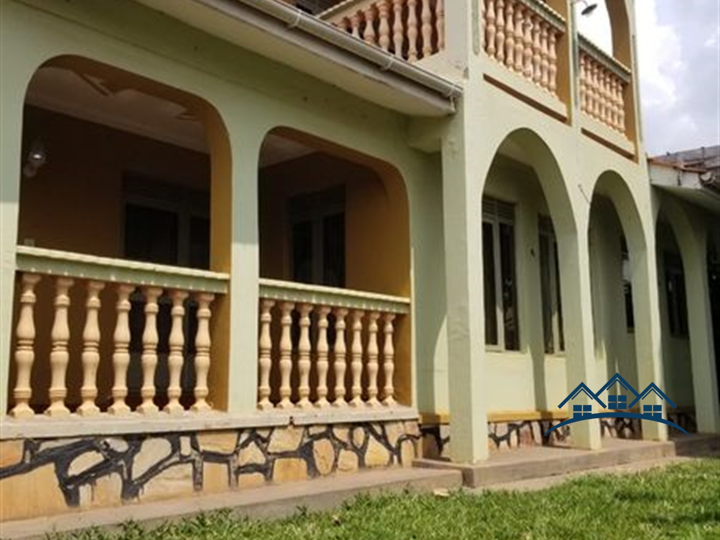 Storeyed house for sale in Mutungo Kampala