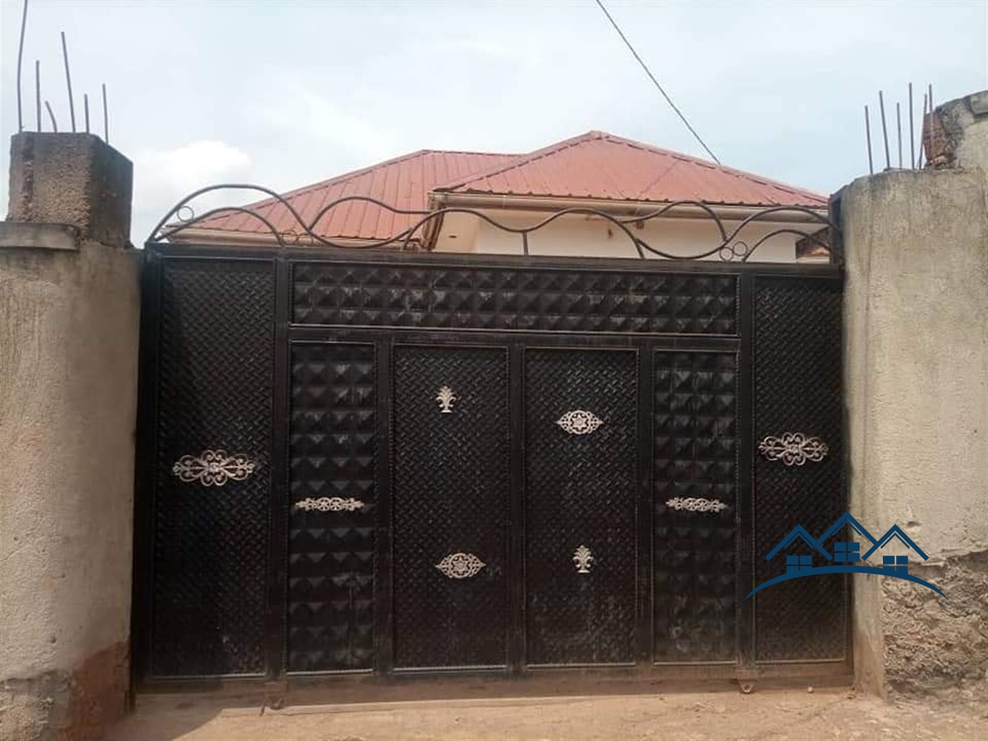 Bungalow for sale in Nansana Wakiso