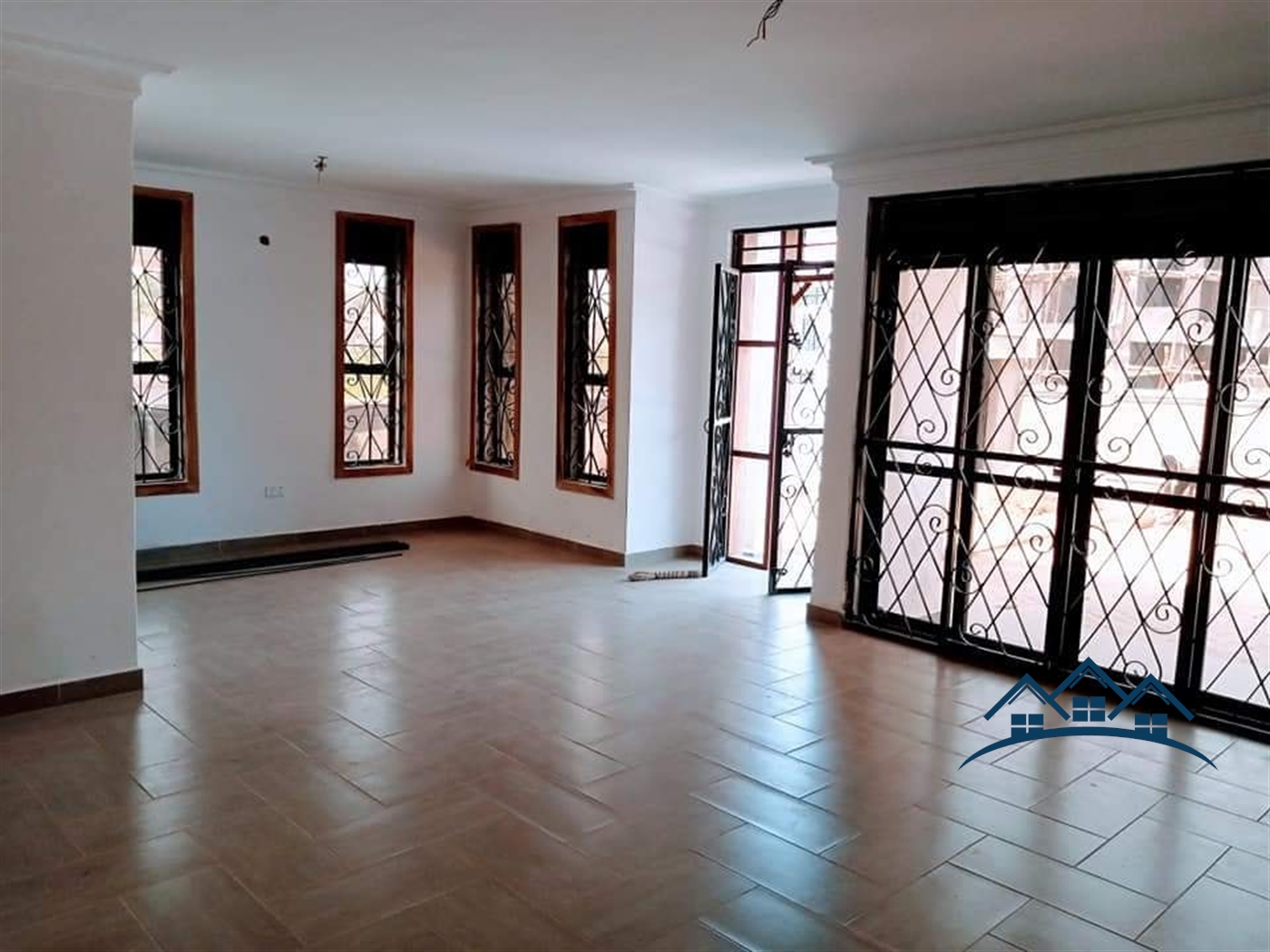 Storeyed house for sale in Kira Wakiso