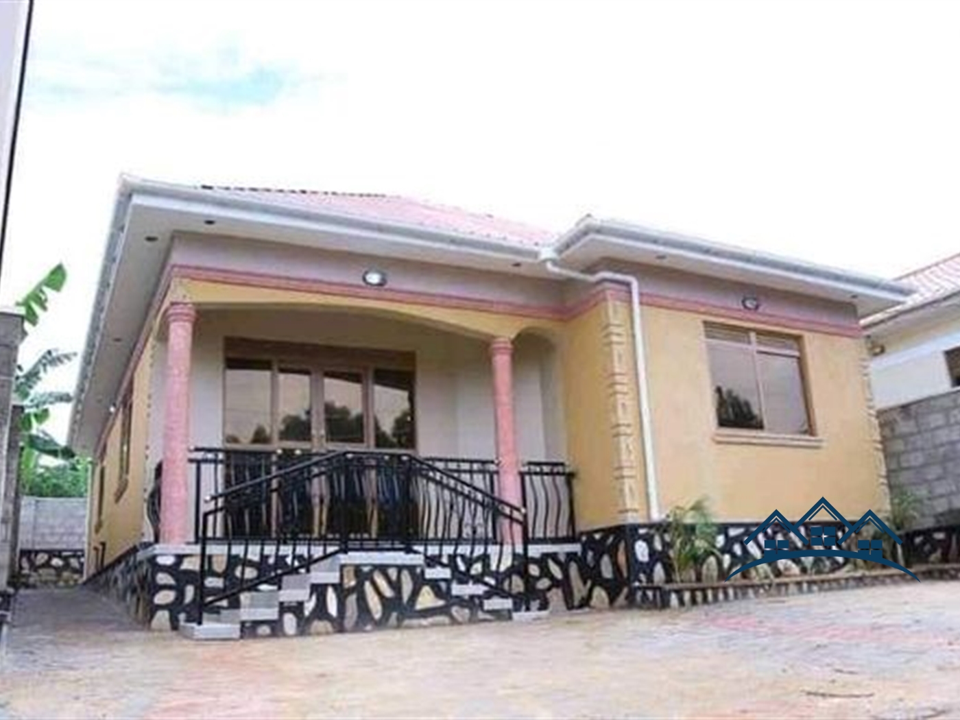 Bungalow for sale in Kitende Wakiso