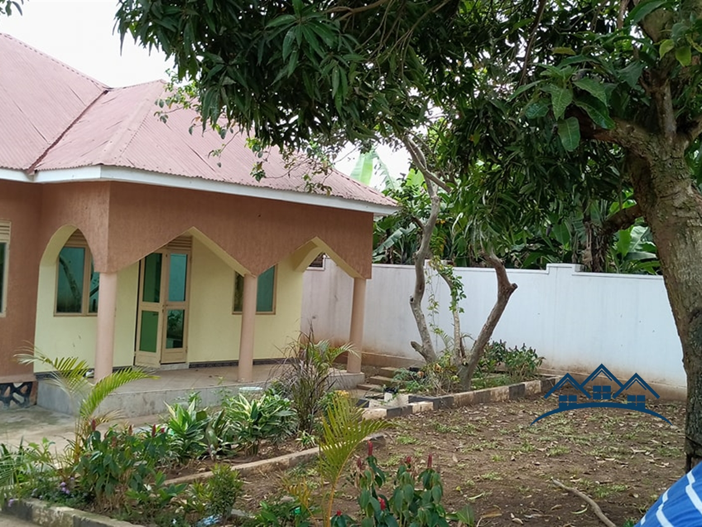 Bungalow for sale in Manyangwa Wakiso