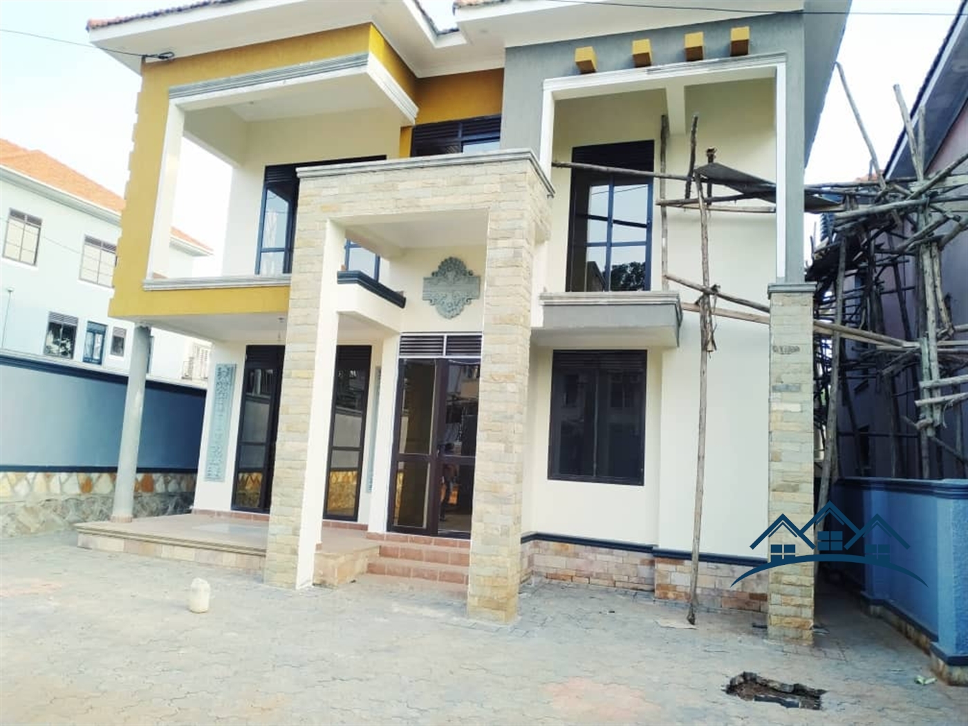 Storeyed house for sale in Najjera Wakiso