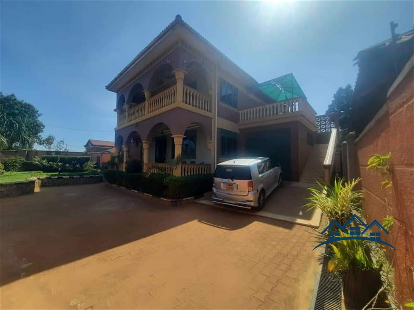 Storeyed house for sale in Kibuli Kampala