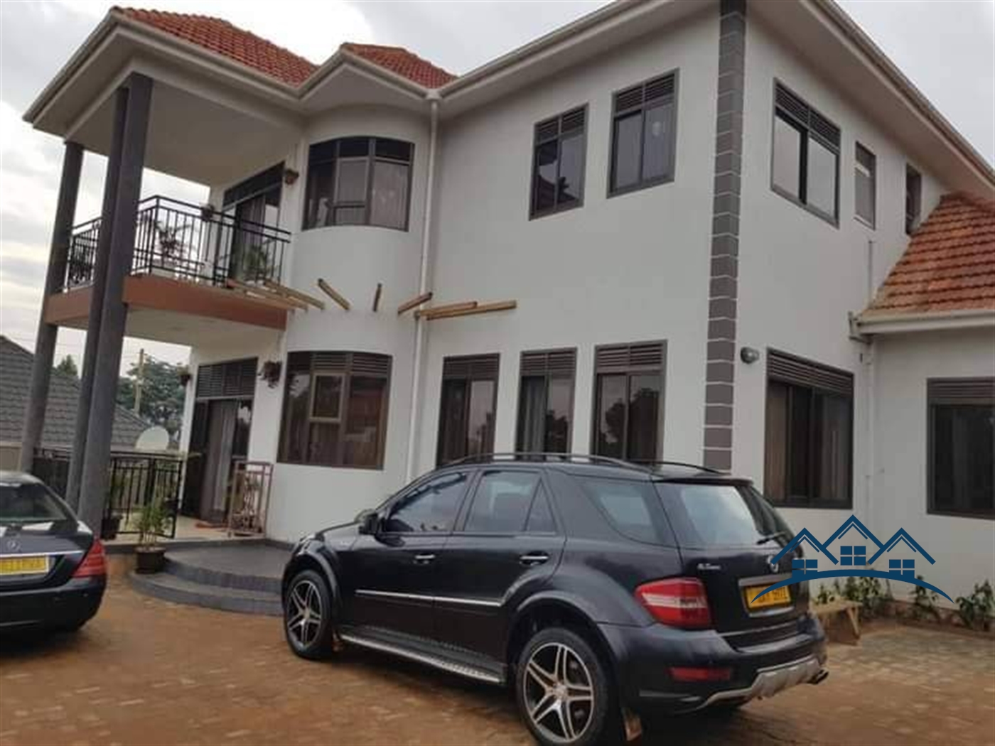 Storeyed house for sale in Buziga Wakiso