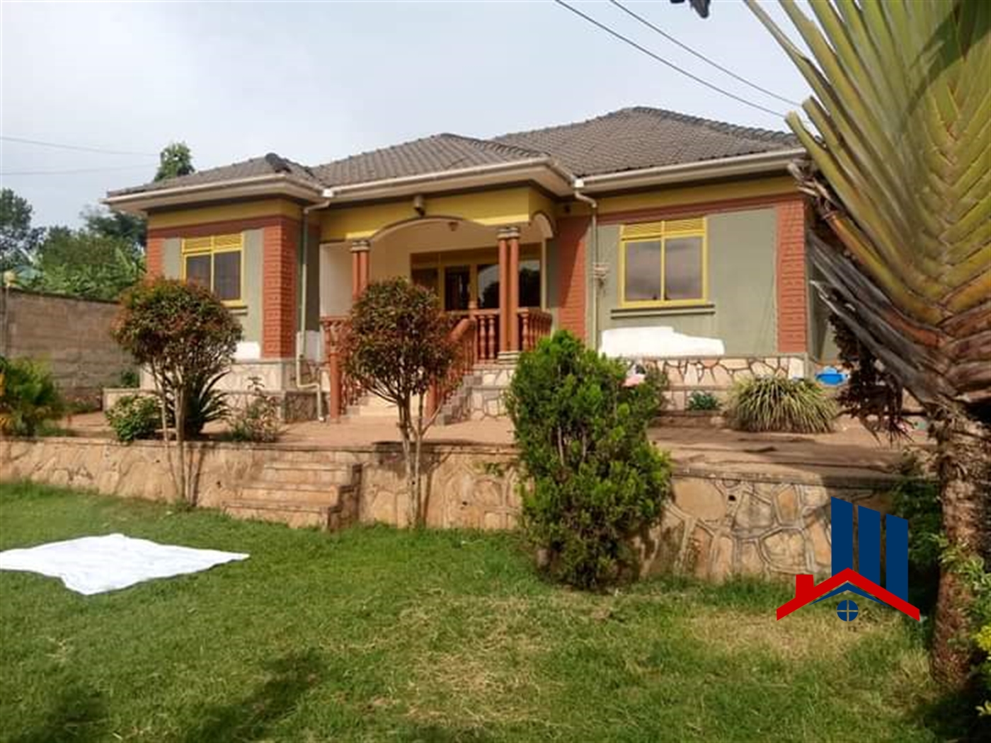 Bungalow for sale in Mutungo Kampala