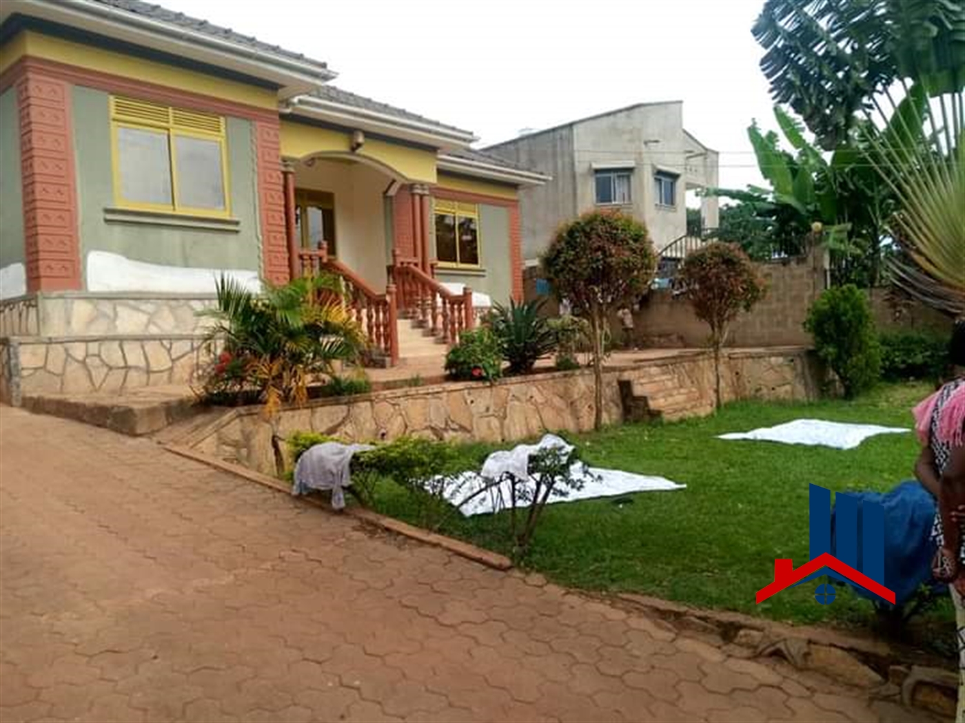 Bungalow for sale in Mutungo Kampala