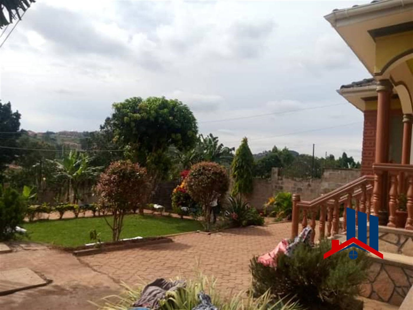 Bungalow for sale in Mutungo Kampala