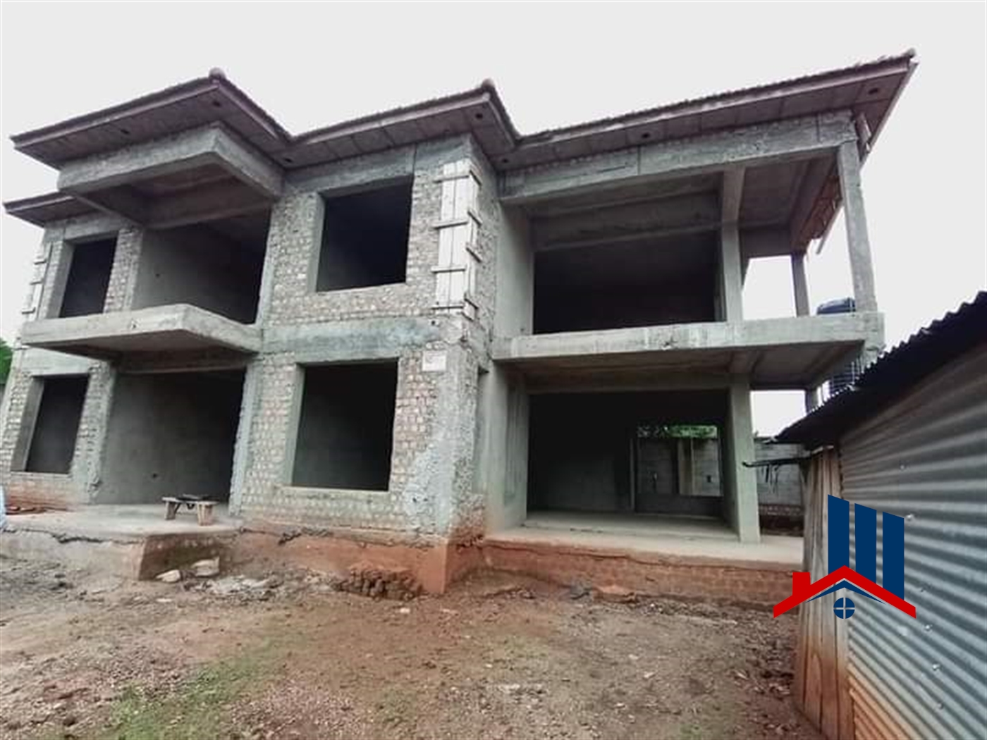 Storeyed house for sale in Kakungulu Wakiso