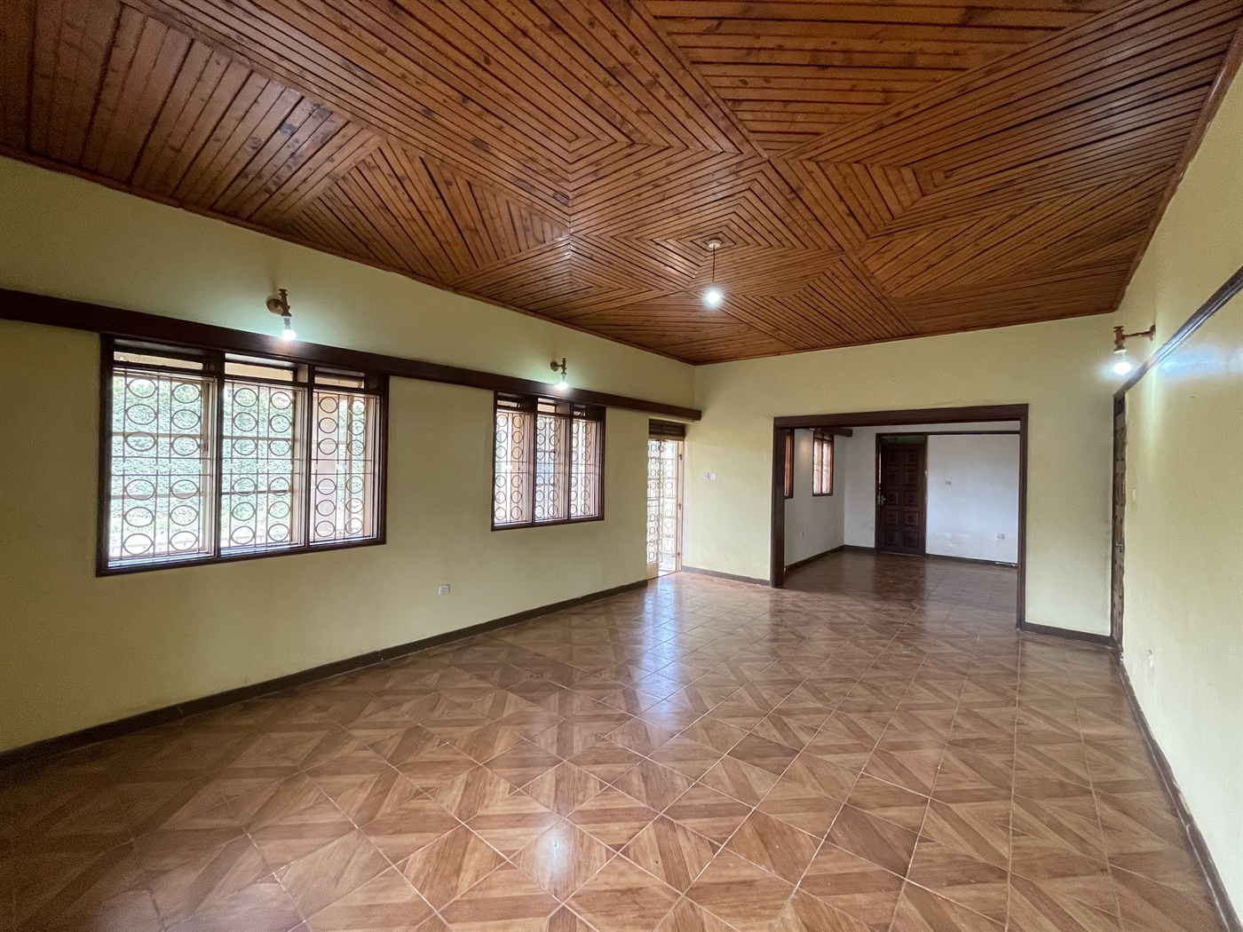 Bungalow for rent in Naguru Kampala