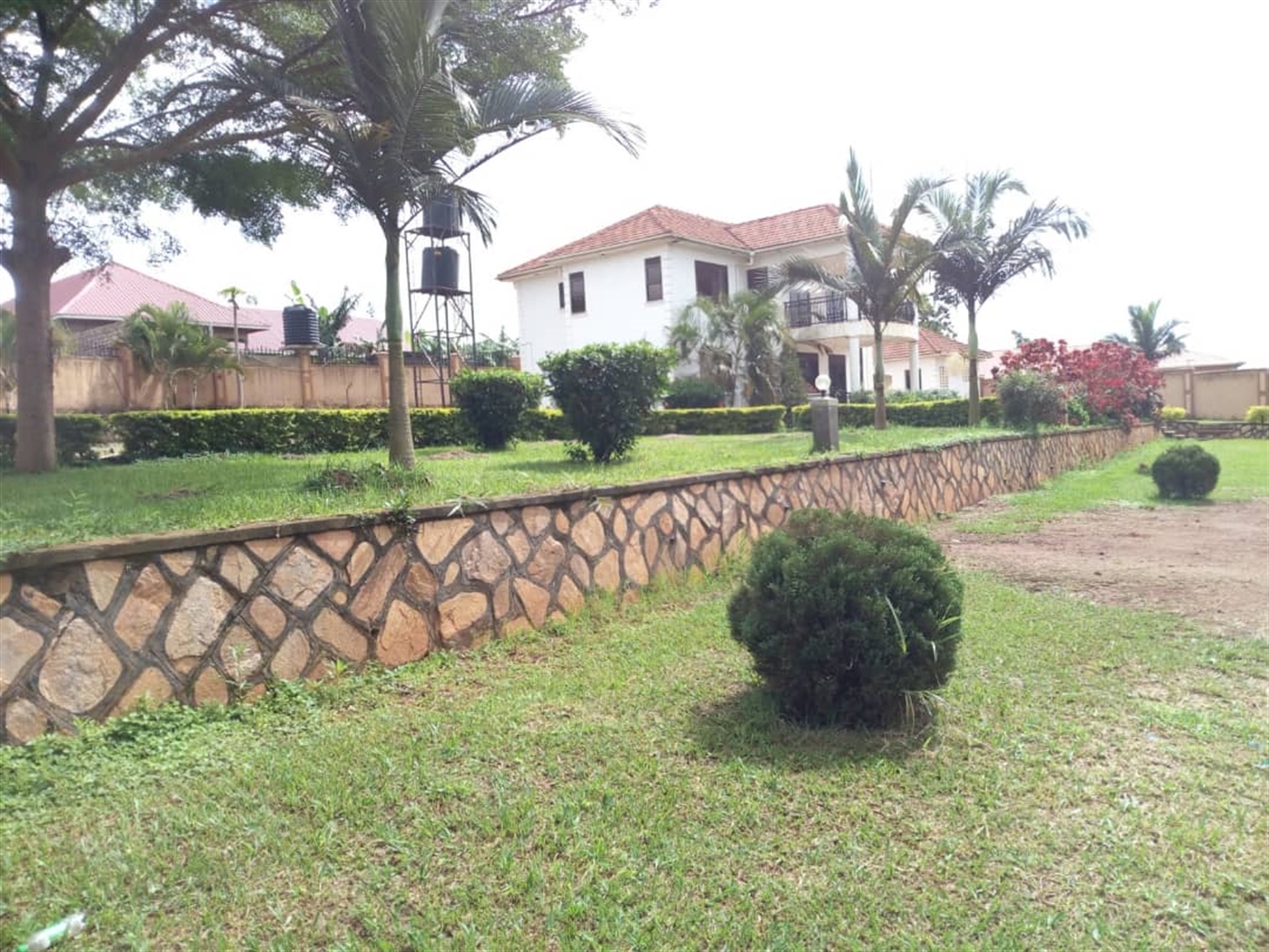 School for sale in Nkoowe Wakiso