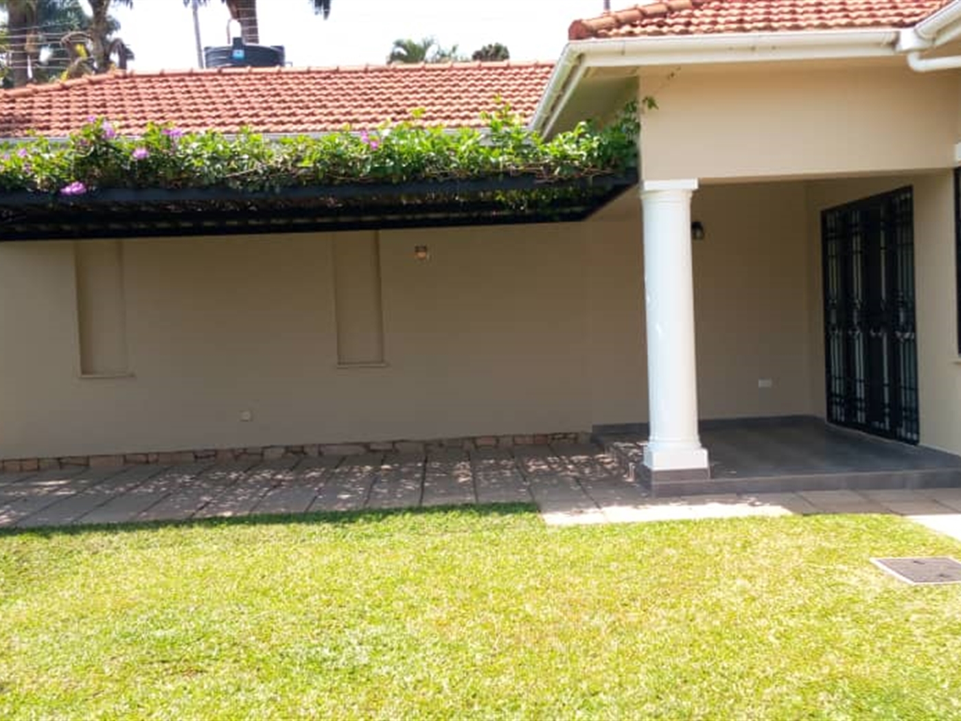 Bungalow for rent in Naguru Kampala