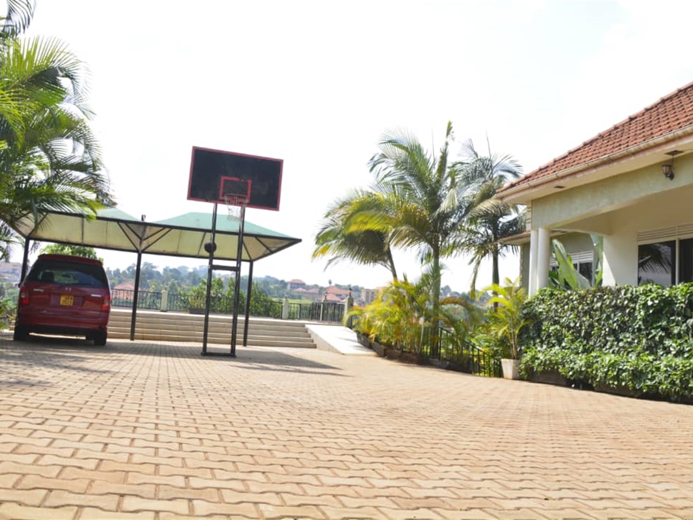 Bungalow for rent in Najjera Kampala