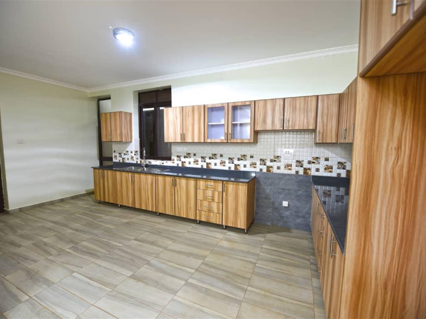 Town House for sale in Lubowa Kampala