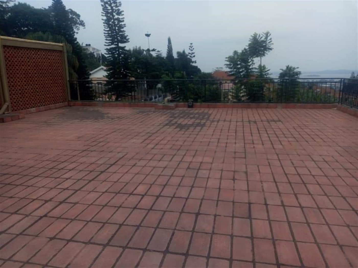 Apartment for rent in Mutungo Kampala