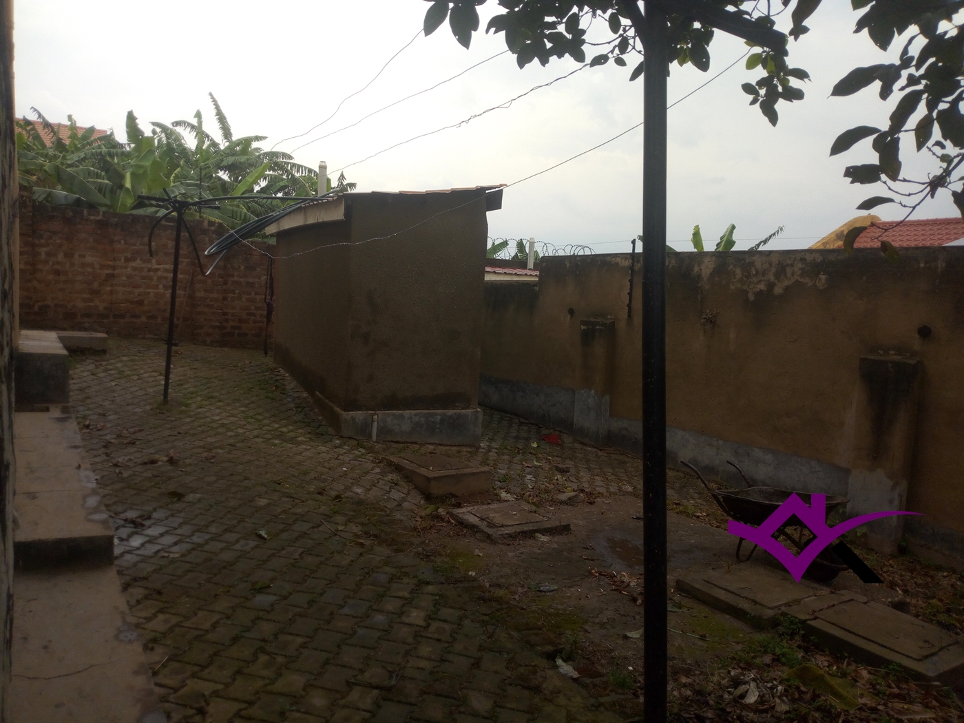 Bungalow for sale in Nsasa Mukono