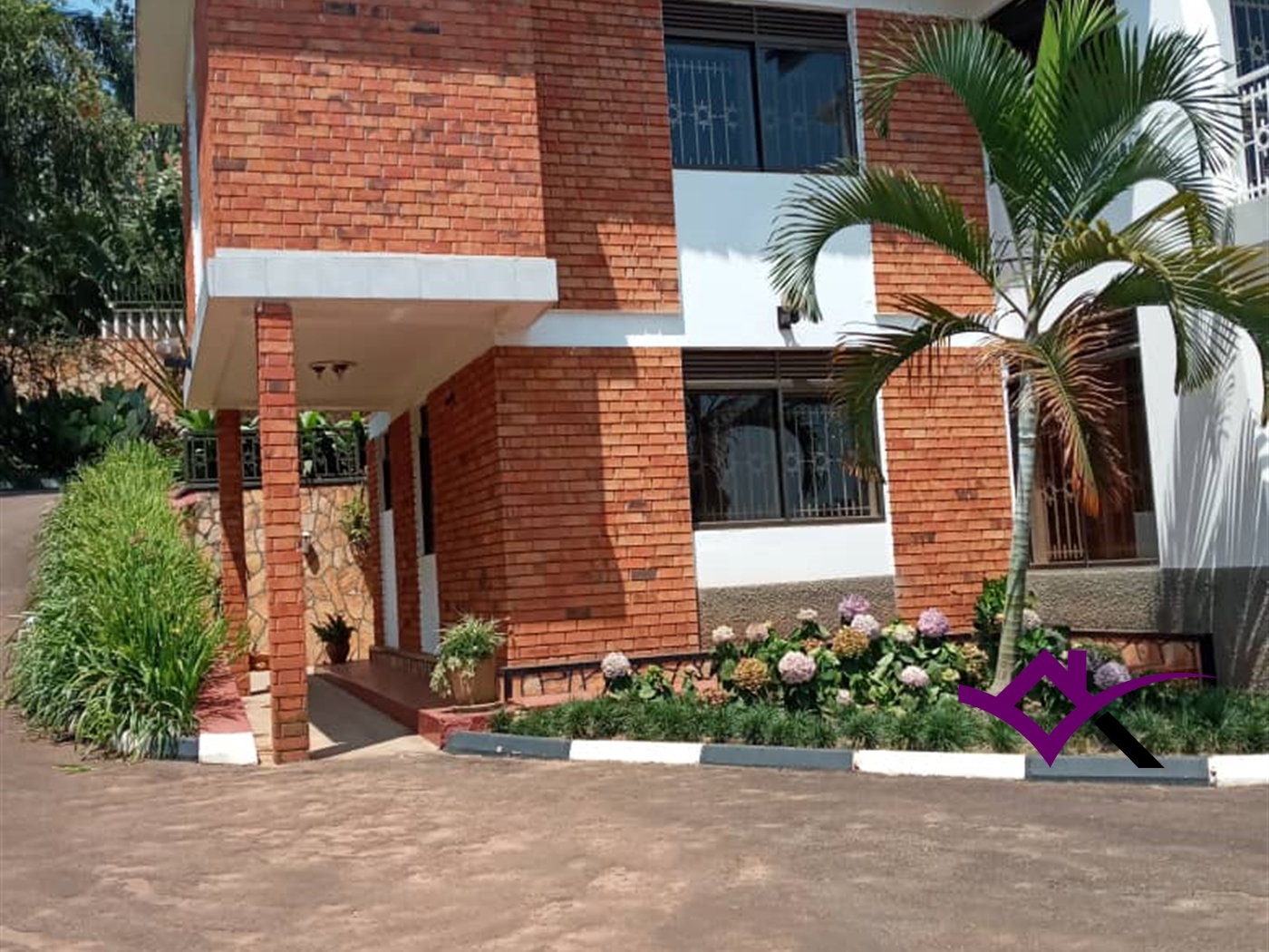 Storeyed house for rent in Naguru Kampala