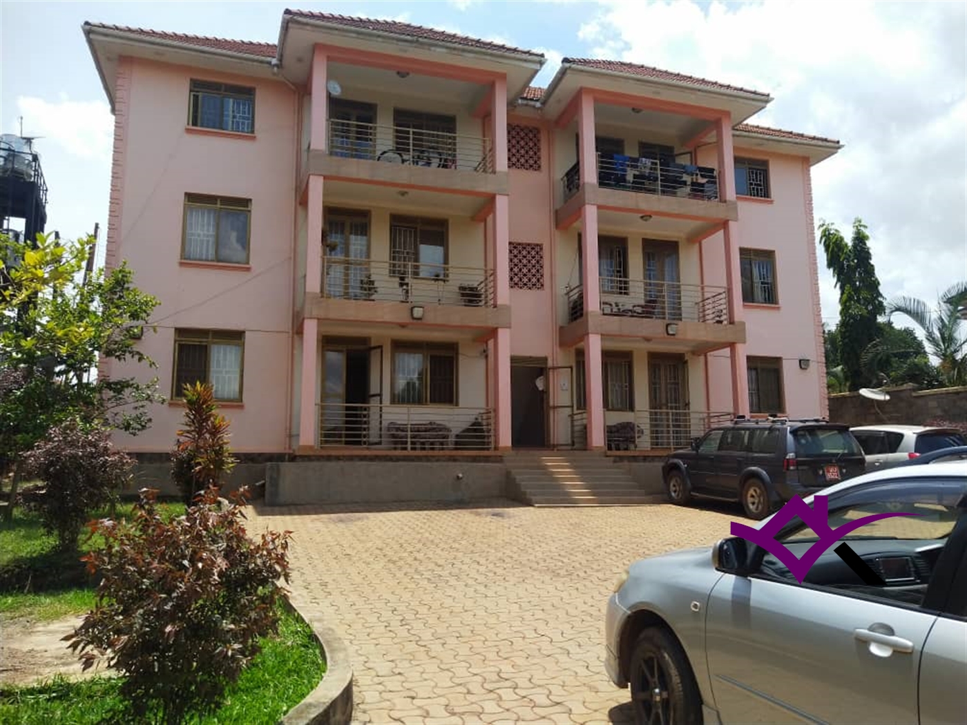 Apartment for sale in Kiwaatule Kampala