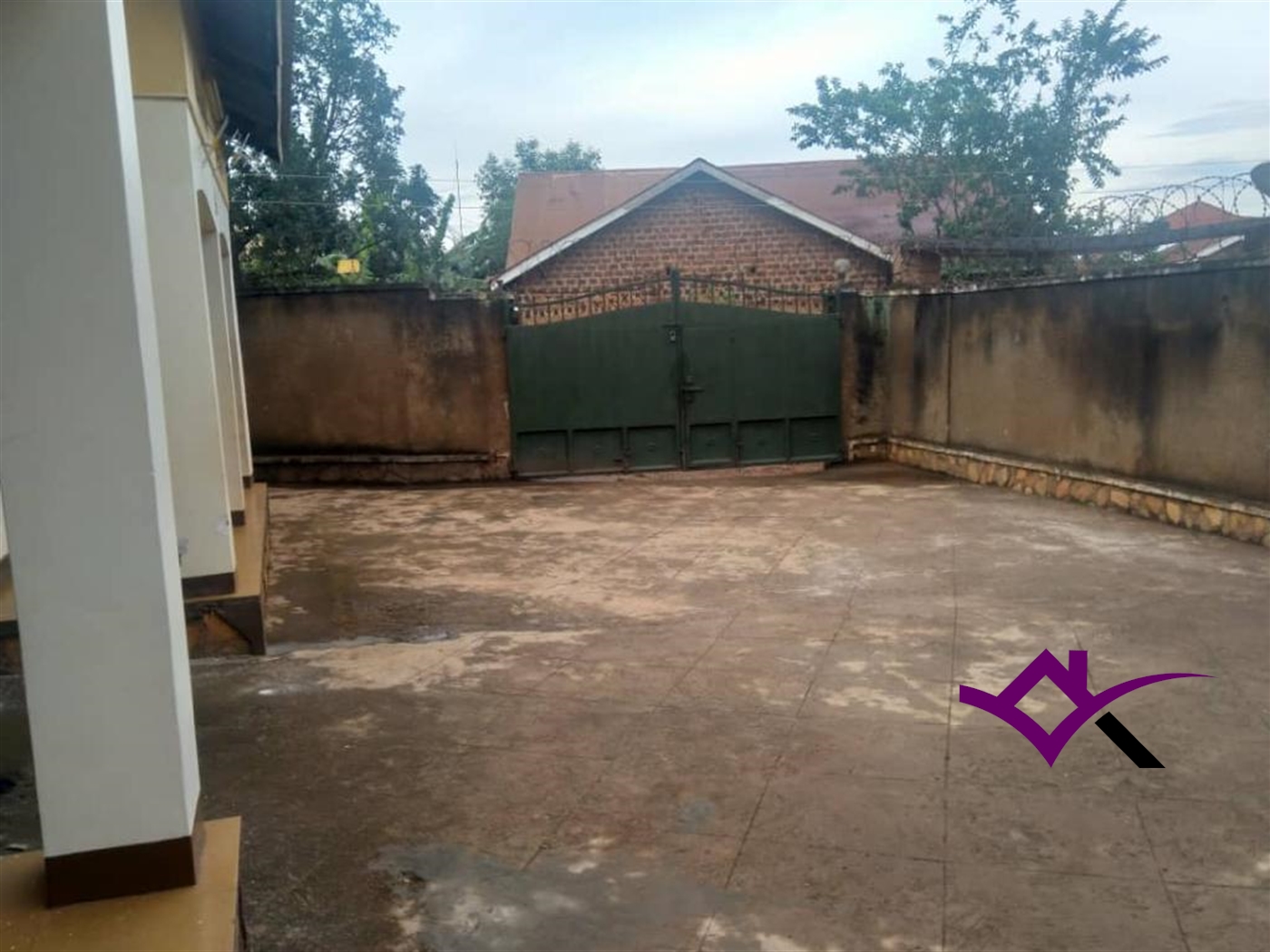 Semi Detached for rent in Kisaasi Kampala