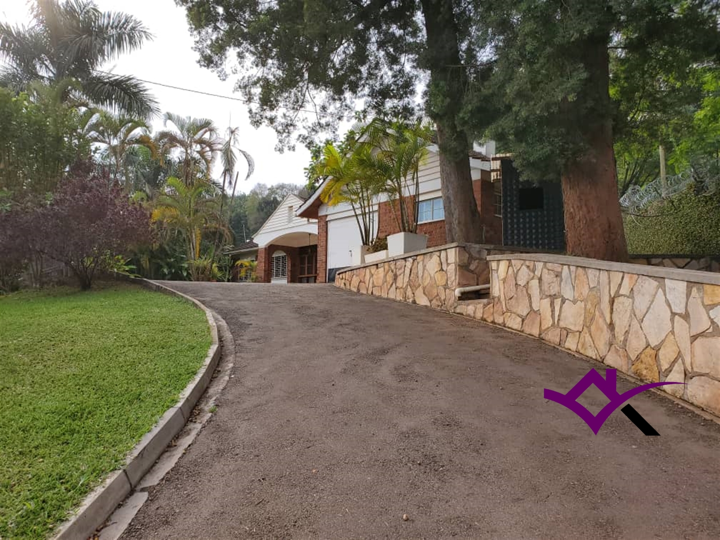 Bungalow for sale in Mbuya Kampala