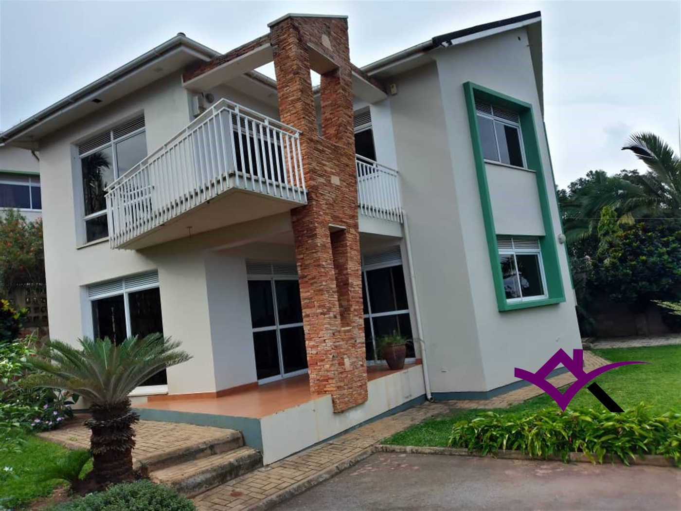 Storeyed house for sale in Lubowa Wakiso