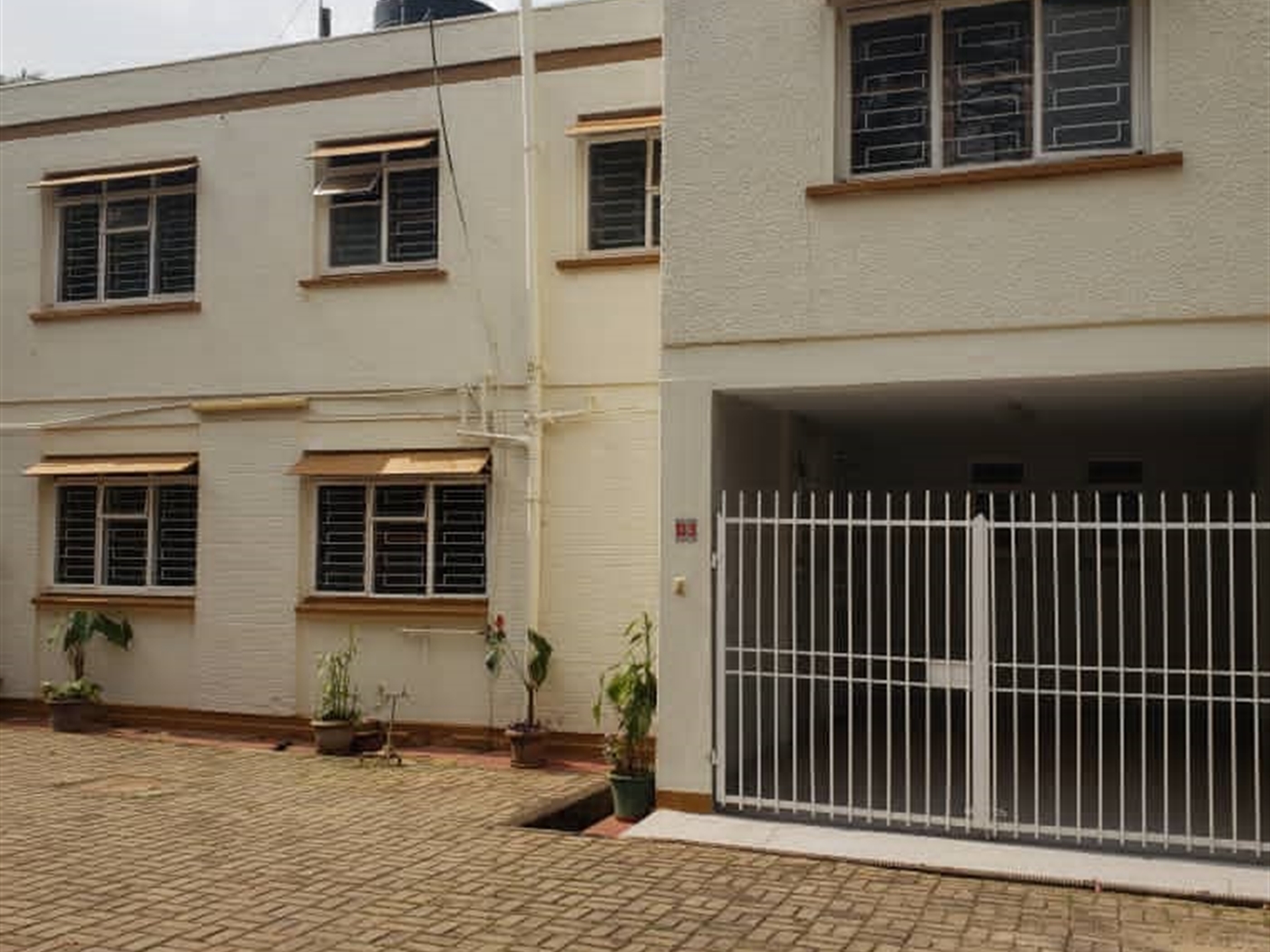 Storeyed house for rent in Kololo Kampala