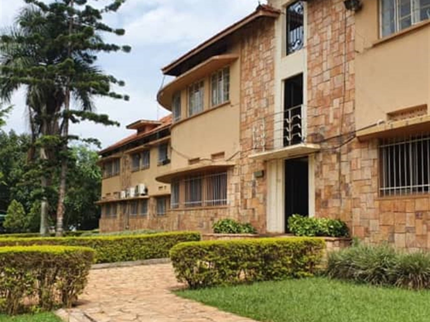 Office Space for rent in Kololo Kampala