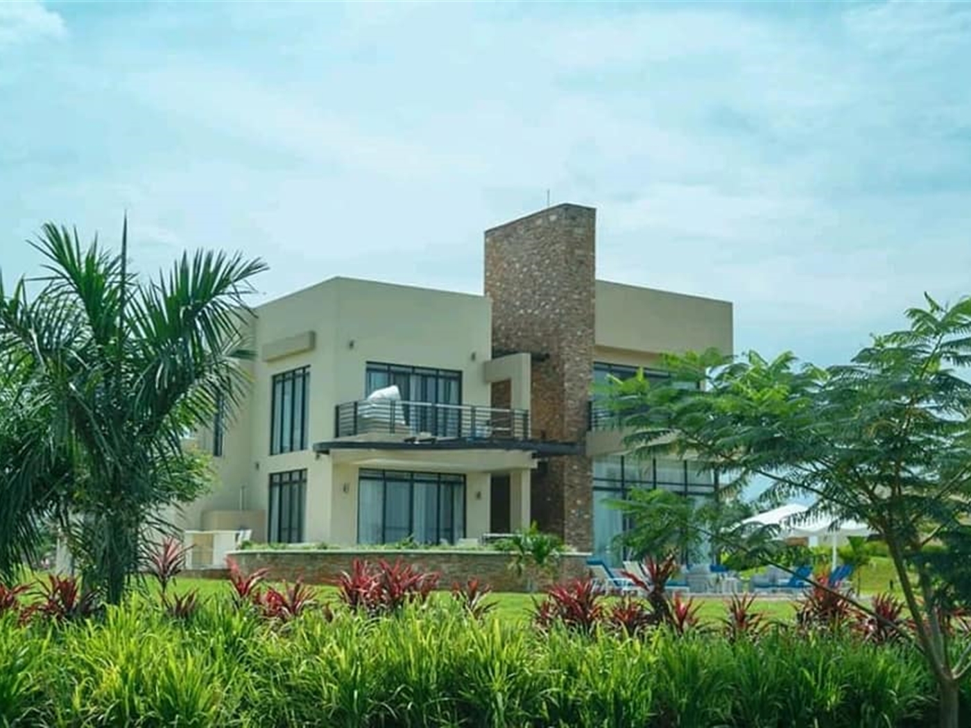 Storeyed house for sale in Entebbe Wakiso